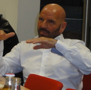 Ernst Stibl erzählte einige interessante Anektoten aus seiner langjährigen Tätigkeit als Sachverständiger und Firmenchef