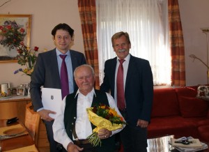 Lieber Franz, wir wünschen dir nochmals alles Gute! Danke für die Einladung und für die lustigen Anektoten aus deinem bewegten Leben!