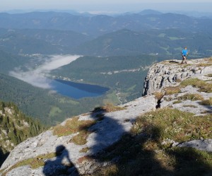 Nach einem Blick auf den See geht es zurück in den Seehof