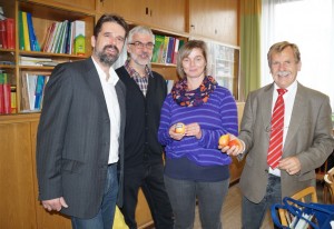 Neben guten Tipps und Unterstützung brachten unsere Personalvertreter auch Vitamine mit! Lieber Martin, lieber Franz, herzlichen Dank für die gute Zusammenarbeit!