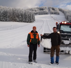 Hannes und Heiko im Einsatz - Piste fast fertig!