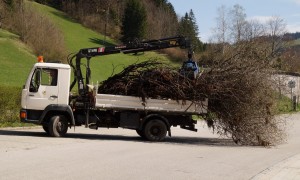 Vor dem Abtransport wurde die Ladung natürlich noch vorschriftsgemäß gesichert!