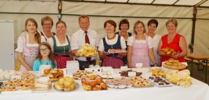 Liebe Bäuerinnen, herzlichen Dank für euren Einsatz! Die Krapfen haben herrlch geschmeckt!