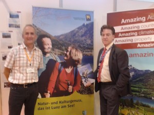 Philip`s Partner bei ihrem Messestand in Birmingham