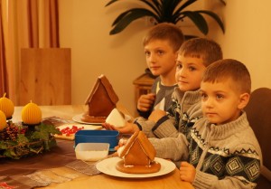 Sebastian, Tim und Emil helfen mit