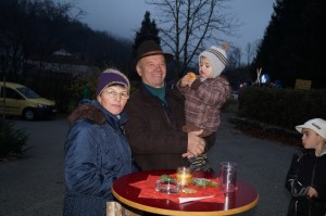 Zu besuch beim Advent im Amonhaus - Altbürgermeister, Geburtstagskind und OpaBert Wieser aus Randegg. Lieber Bert, ich wünsch dir alles Gute!