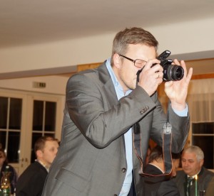 Bezirksgeschäftsführer Werner Brandsetter organisiert und fotografiert!