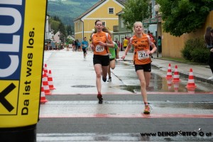 Lena und Susi beim Zielsprint 